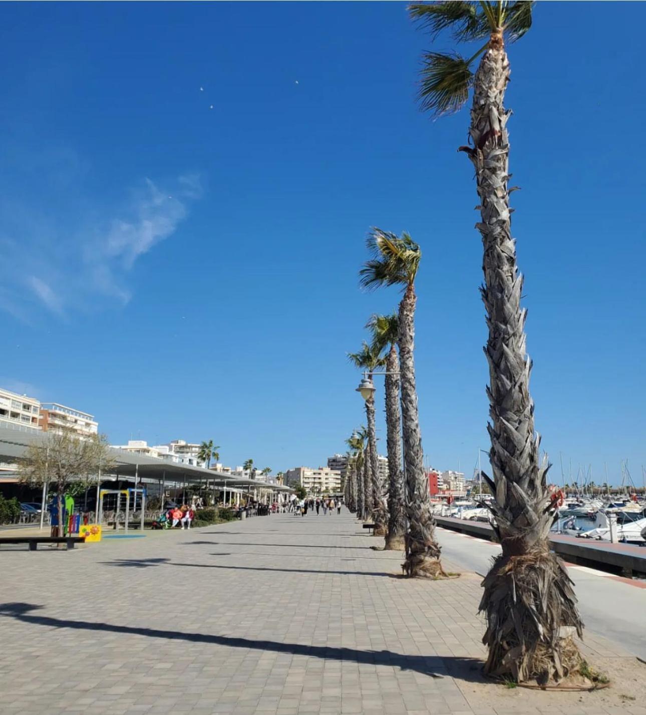 Stylish Apartment In Santa Pola Buitenkant foto