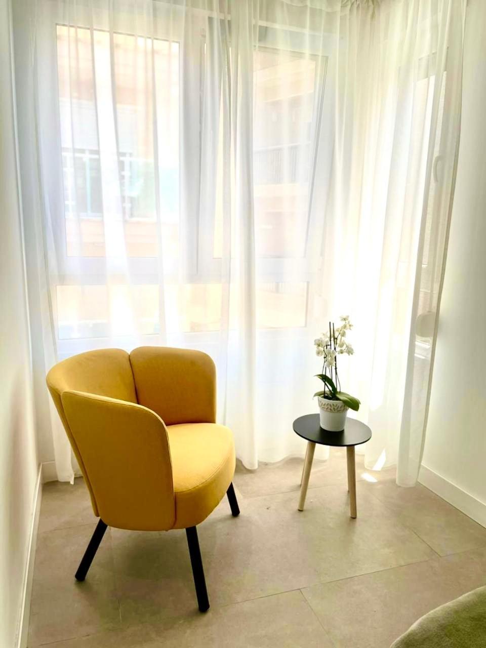 Stylish Apartment In Santa Pola Buitenkant foto